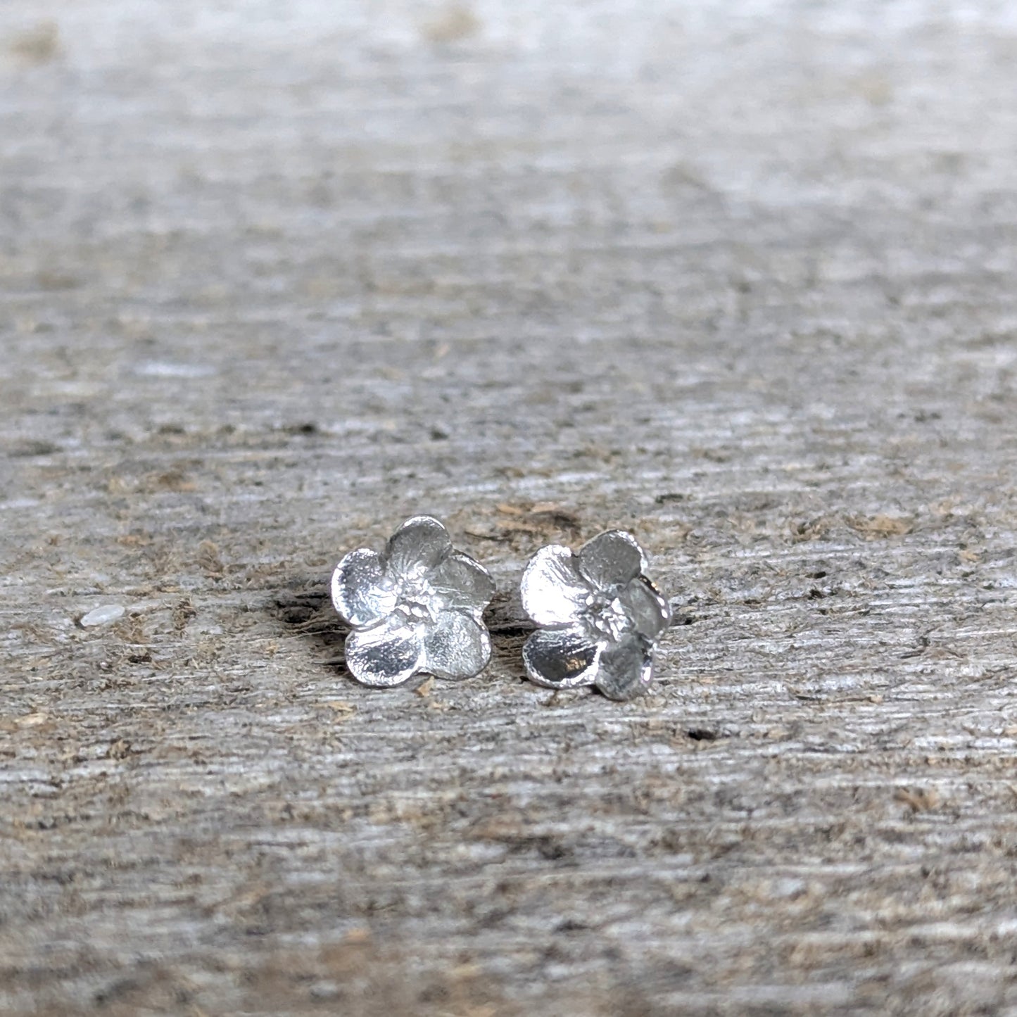 Amos Pewter Jewellery - Apple Blossom