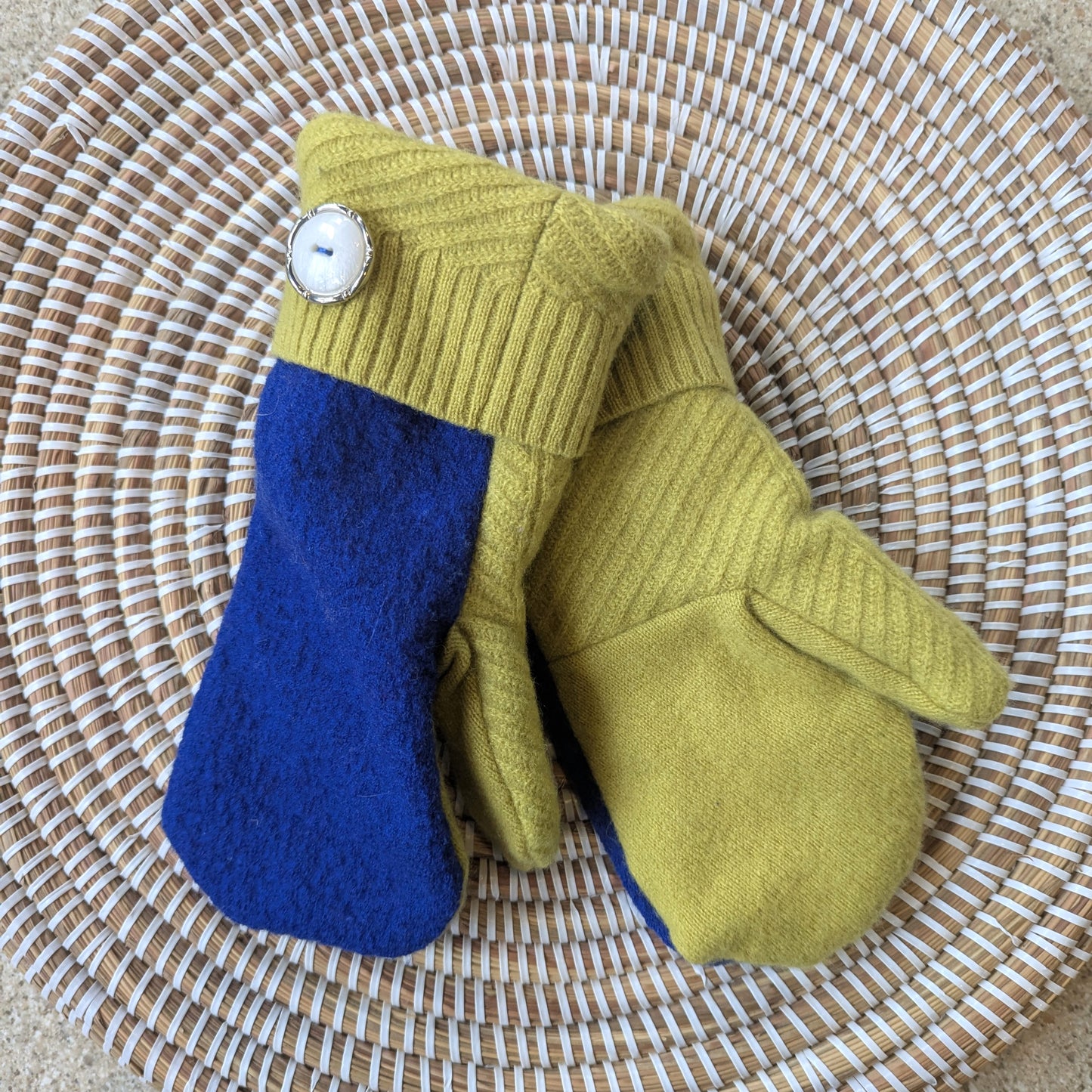 Upcycled Wool/Cashmere Mittens