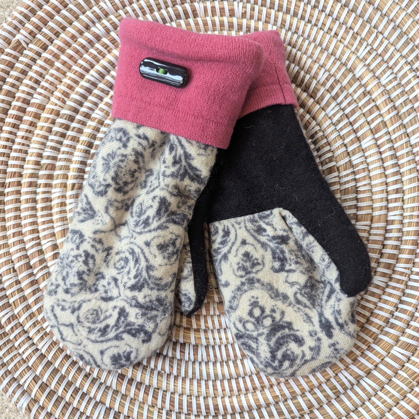 Upcycled Wool/Cashmere Mittens