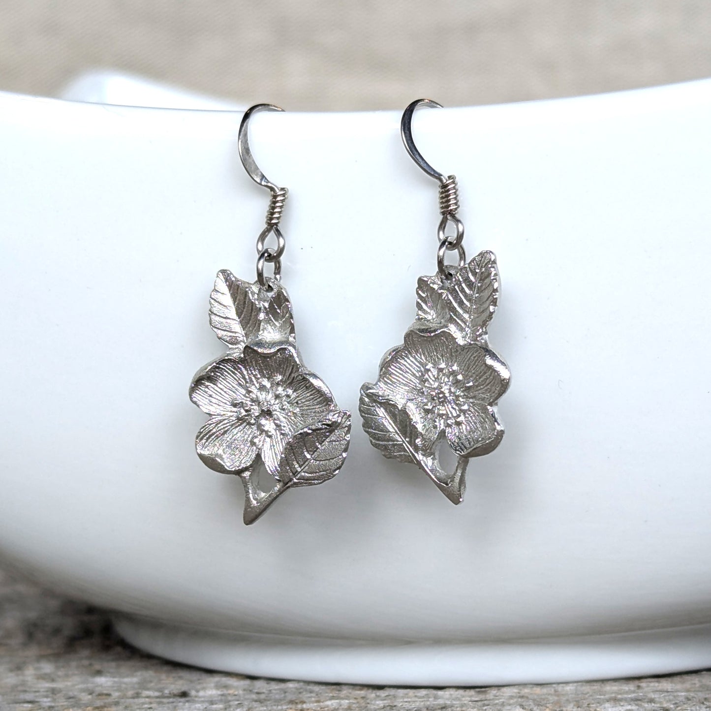 Amos Pewter Jewellery - Wild Rose