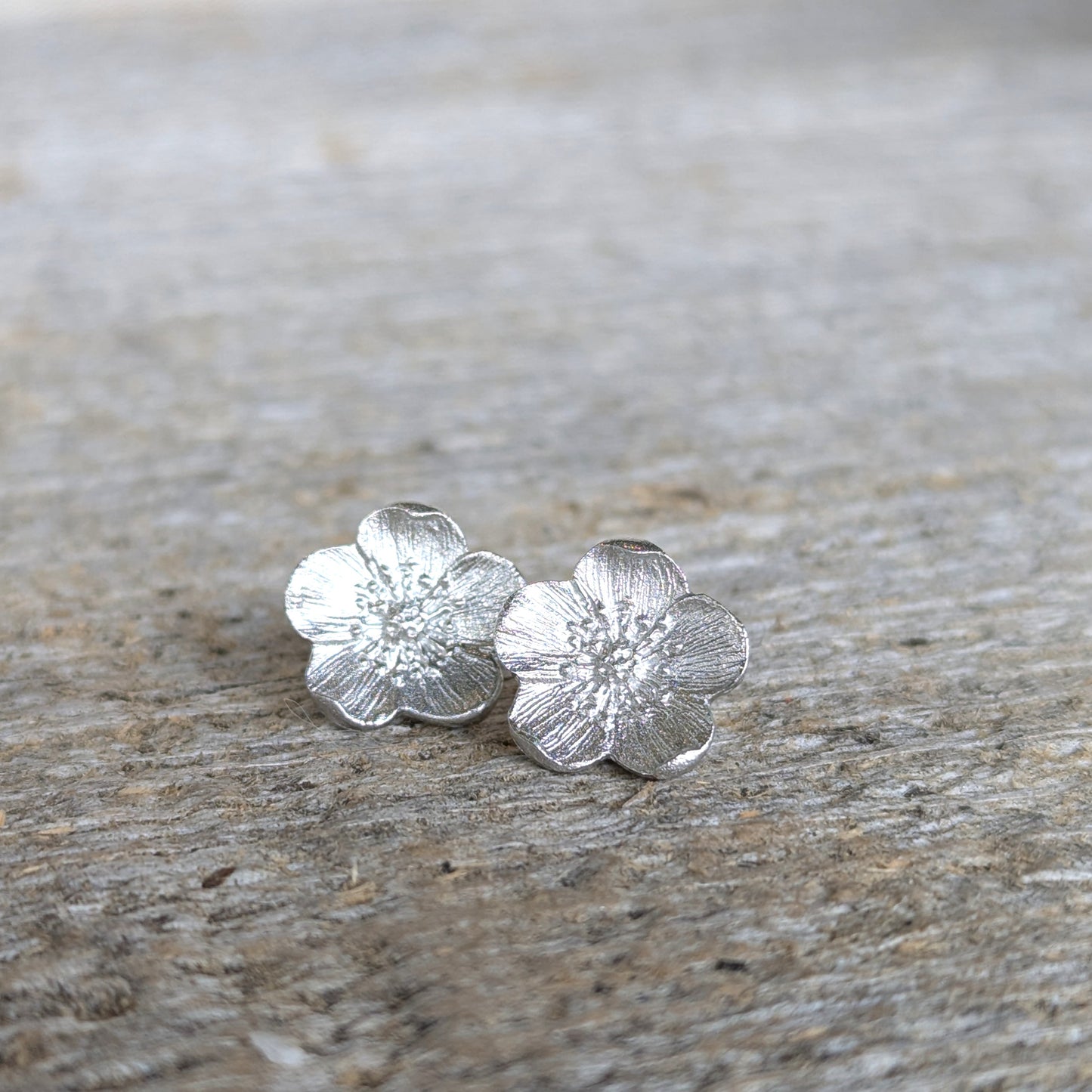 Amos Pewter Jewellery - Wild Rose