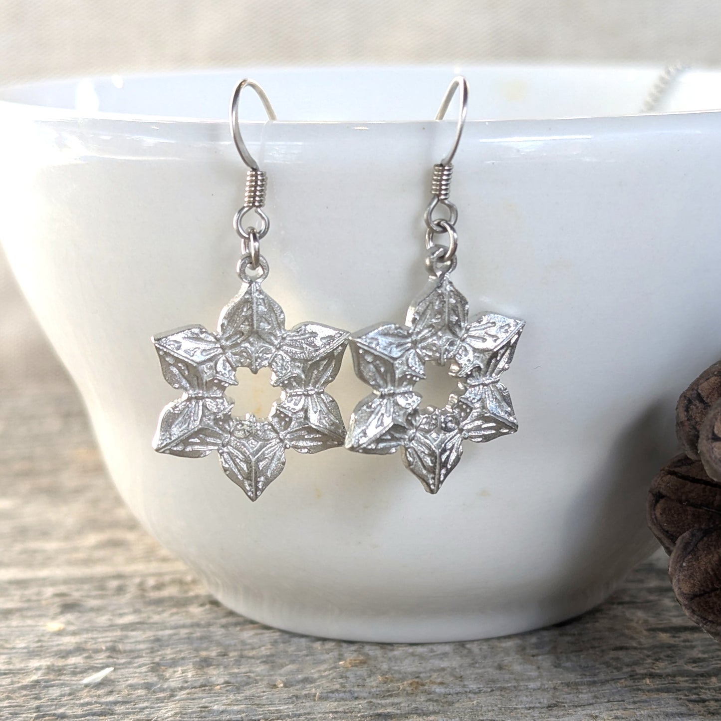 Amos Pewter Jewellery - Winter Blossom