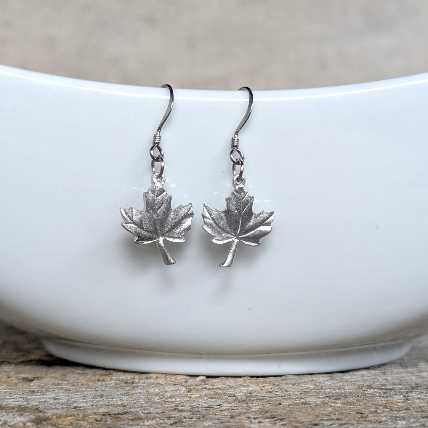 Amos Pewter Jewellery - Maple Leaf