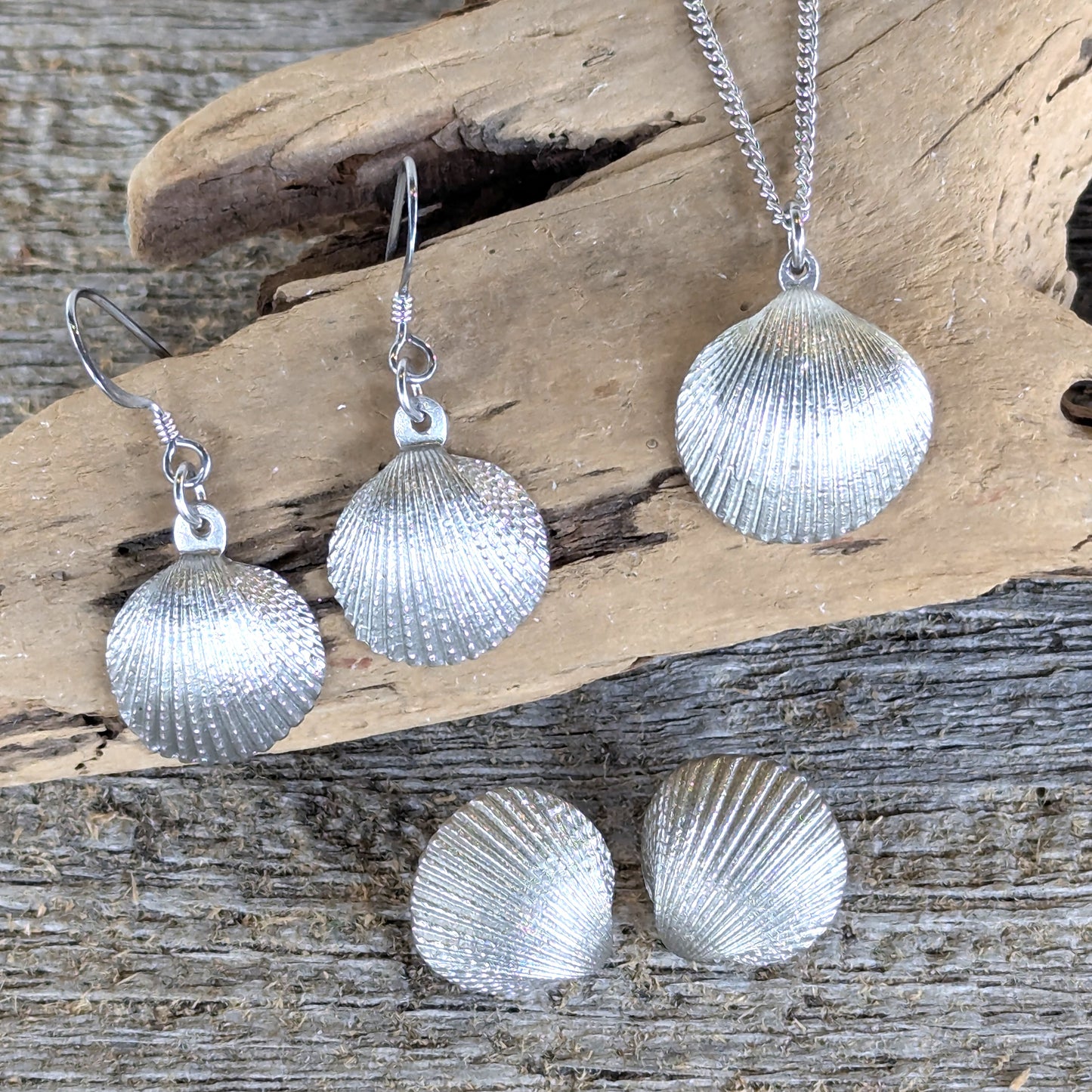 Amos Pewter Jewellery - Scallop Shell