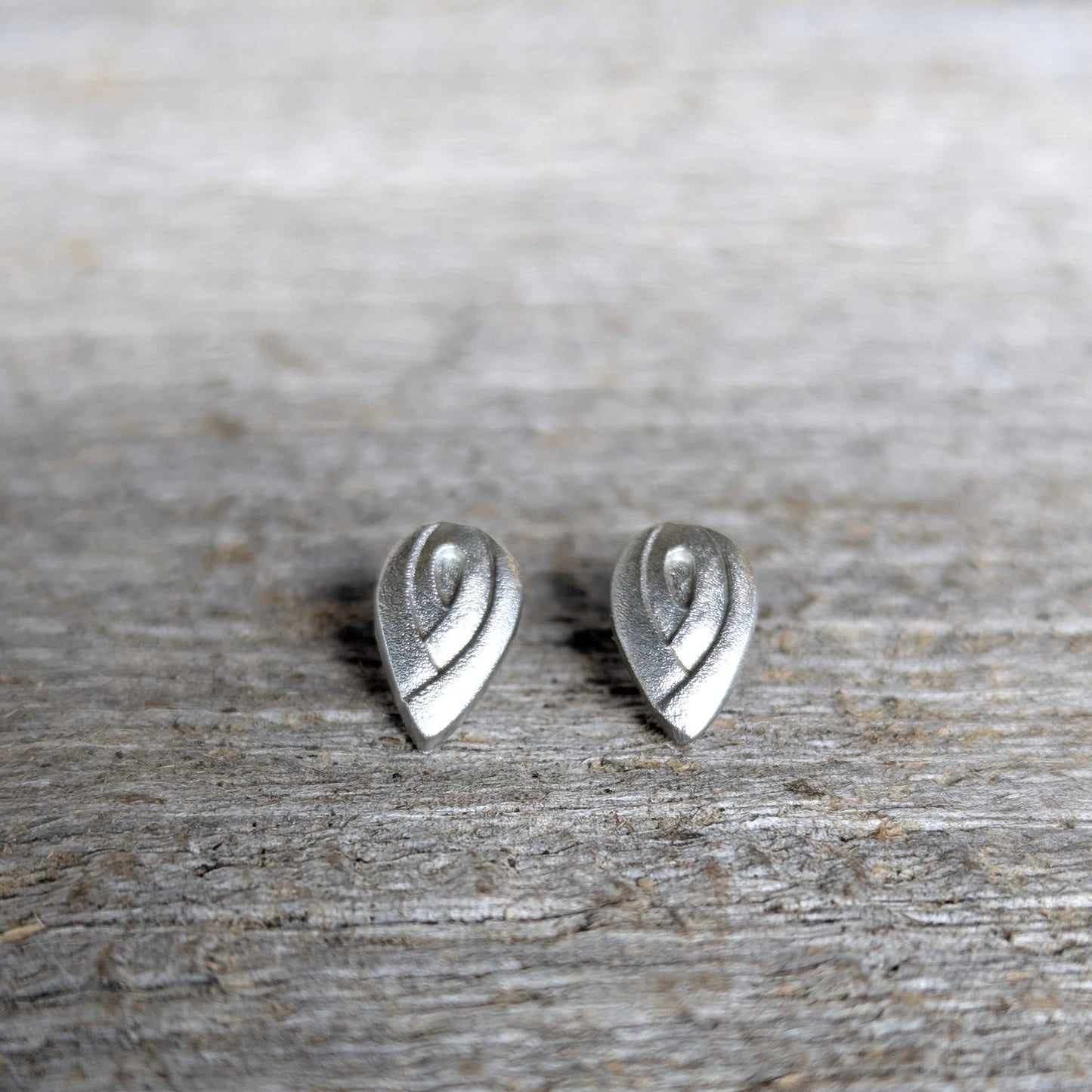 Amos Pewter Jewellery - Versailles